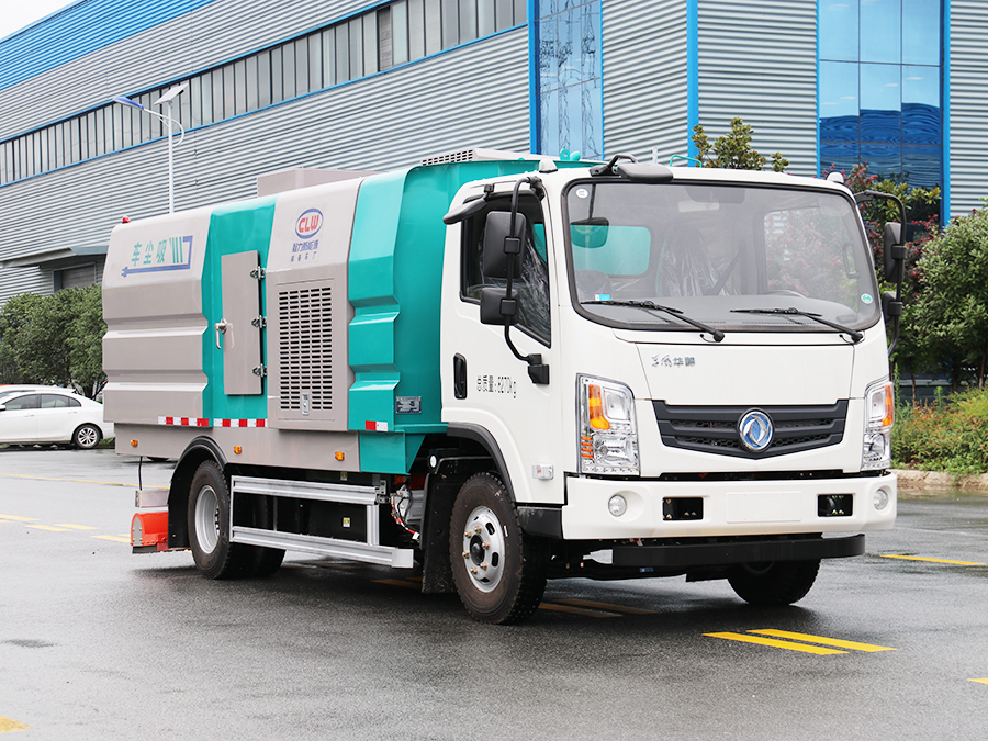 東風華神純電動吸塵車