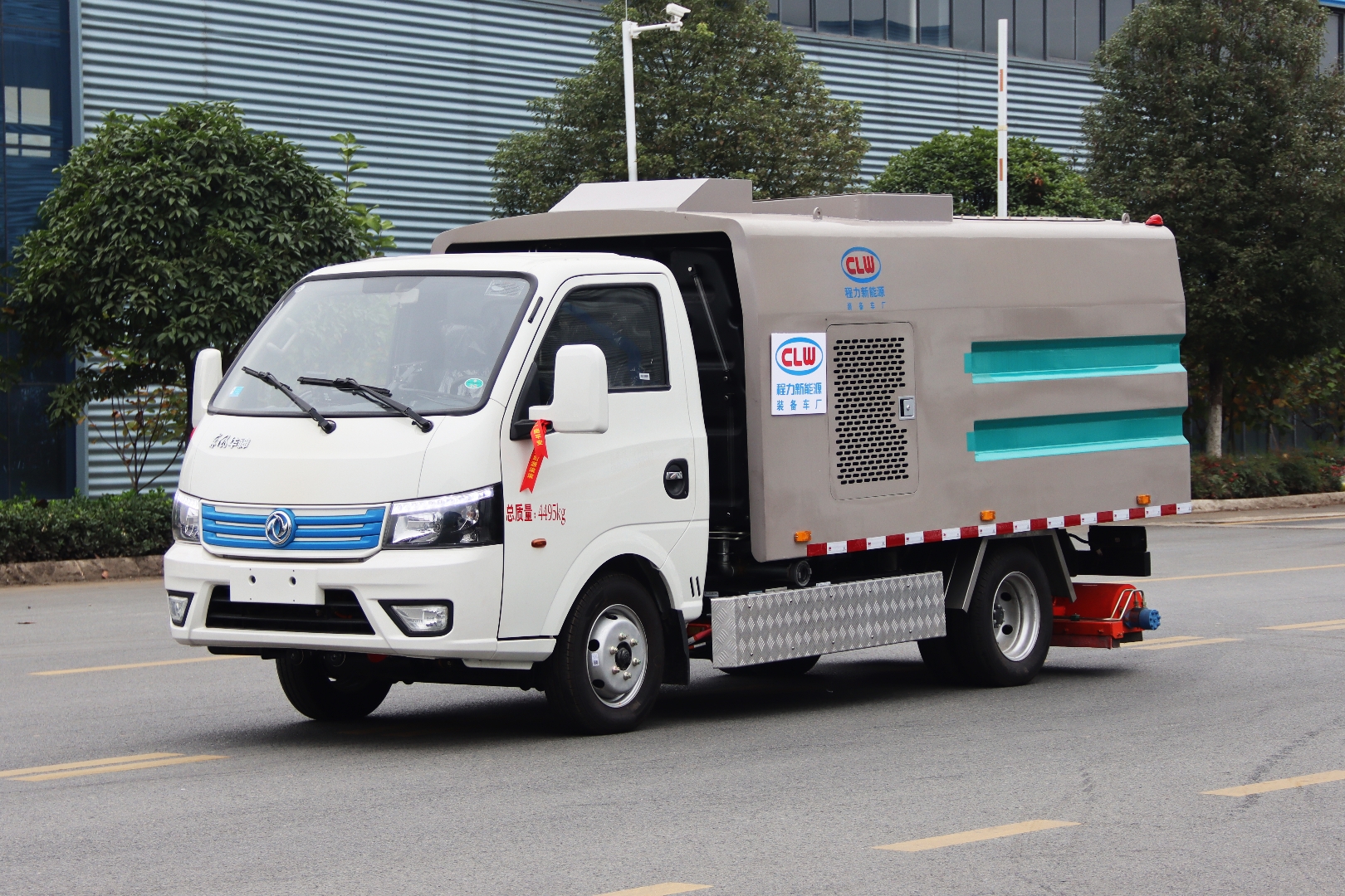 東風小華神純電動吸塵車